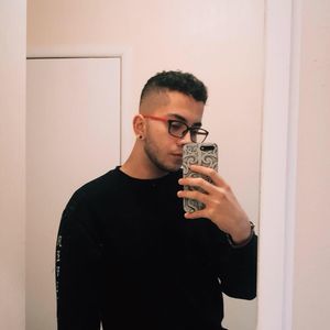 Meet your Posher, Camilo